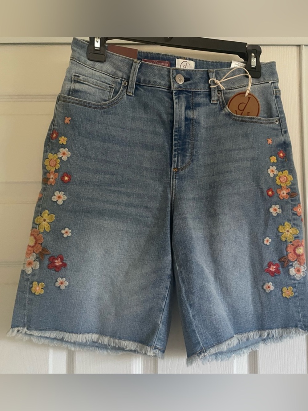 DRIFTWOOD Brielle Bermuda shorts